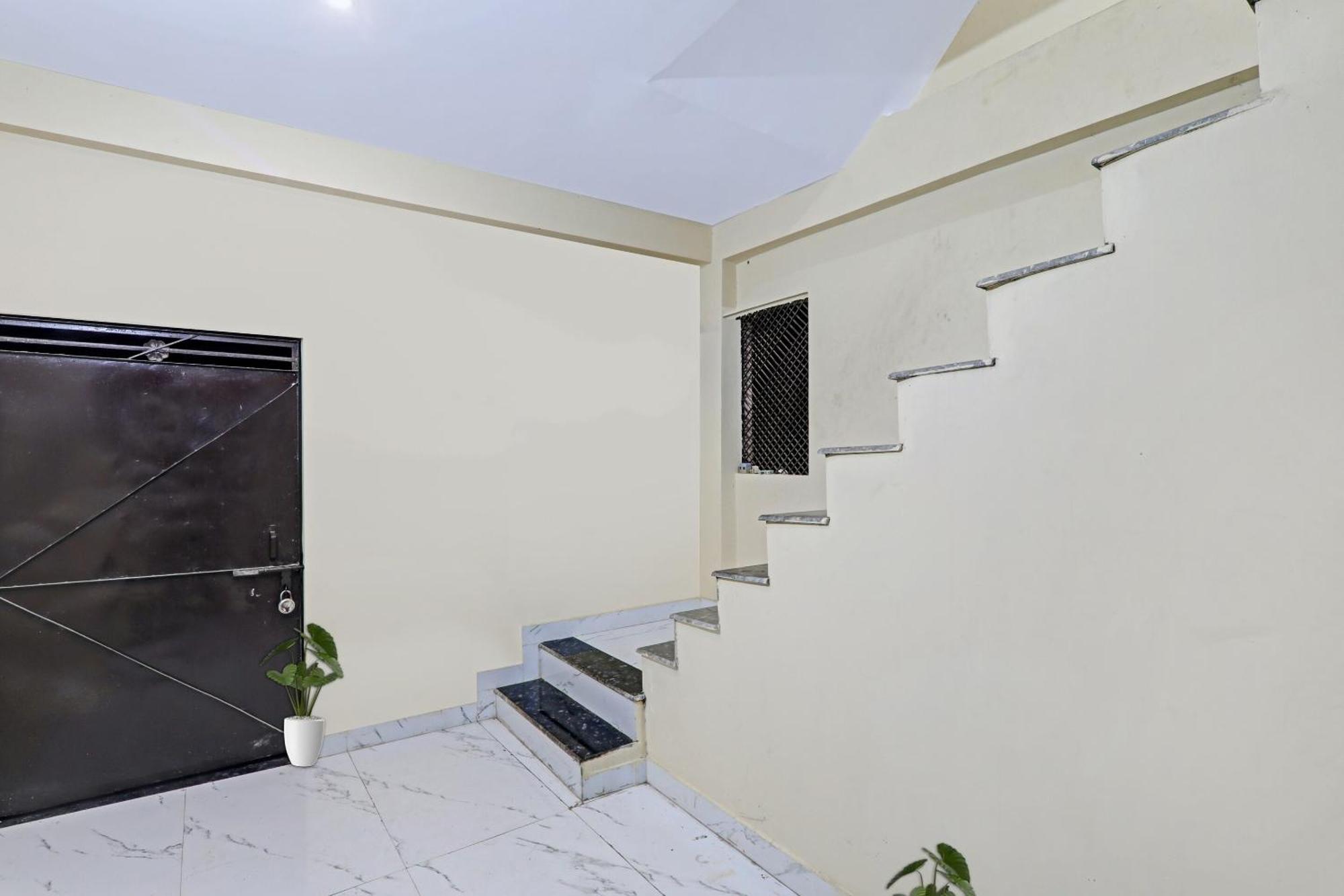 Hotel O Sai Galaxy Hotel & Restaurant Kanpur Exterior photo